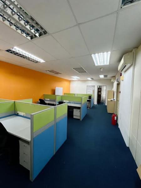Shop / Office for Rent in Kampung Sungai Kayu Ara (Petaling Jaya) - Esther Tan - Interior - PropertyGuru.com.my