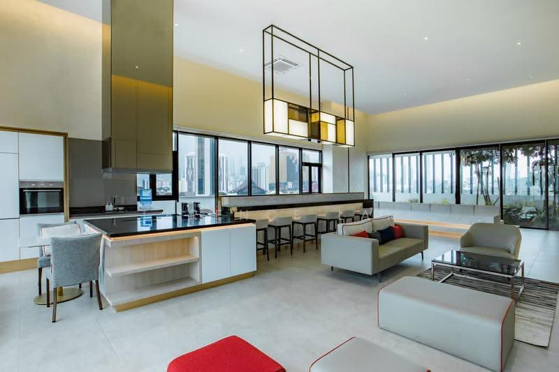 Kediaman Servis untuk Dijual di Duta Park Residences - Terence Lam - Kitchen - PropertyGuru.com.my