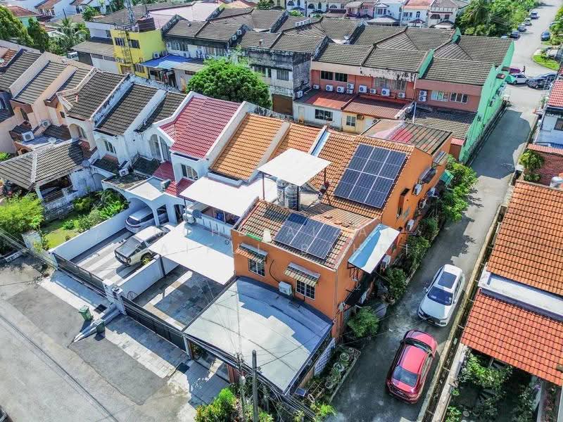 Rumah Teres 2-Tingkat untuk Dijual di Subang Jaya (Selangor) - Mohd Aizat Saiful Bahri - Exterior - PropertyGuru.com.my