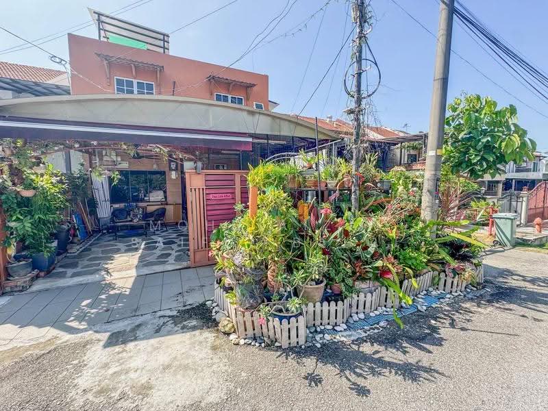Rumah Teres 2-Tingkat untuk Dijual di Subang Jaya (Selangor) - Mohd Aizat Saiful Bahri - Exterior - PropertyGuru.com.my