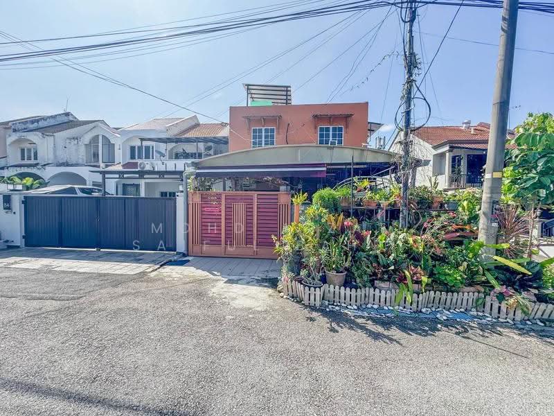 Rumah Teres 2-Tingkat untuk Dijual di Subang Jaya (Selangor) - Mohd Aizat Saiful Bahri - Exterior - PropertyGuru.com.my