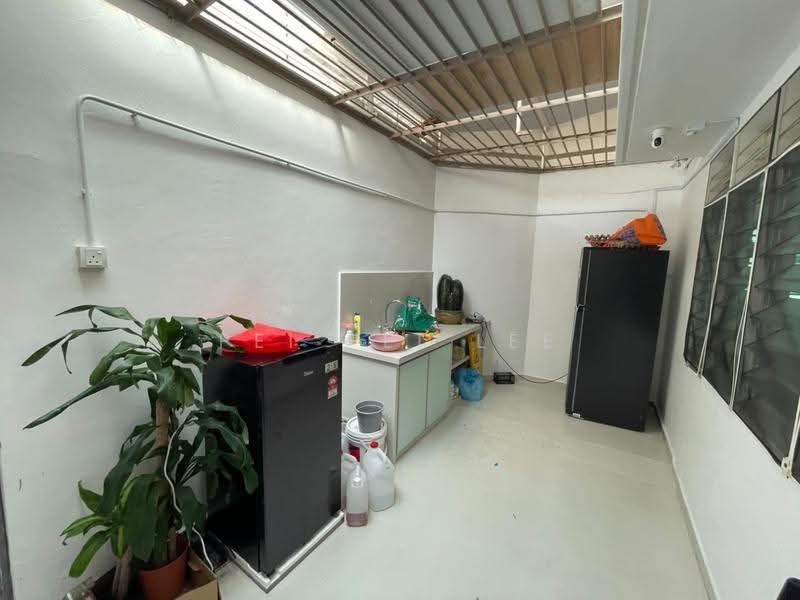 Rumah Teres 2-Tingkat untuk Dijual di George Town (Penang) - Pei Pei Lee - Kitchen - PropertyGuru.com.my