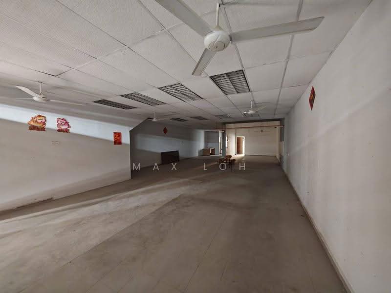 Shop / Office for Sale in Bandar Baru Permas Jaya (Permas Jaya) - Max Loh - Interior - PropertyGuru.com.my