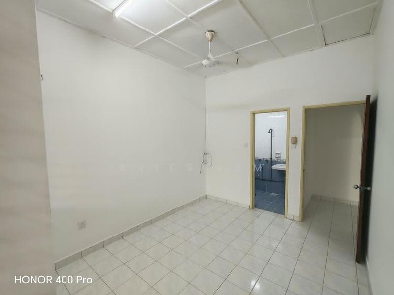 Rumah Teres 1.5-Tingkat untuk Disewa di Bandar Baru Uda (Tampoi) - Aries Lam - PropertyGuru.com.my