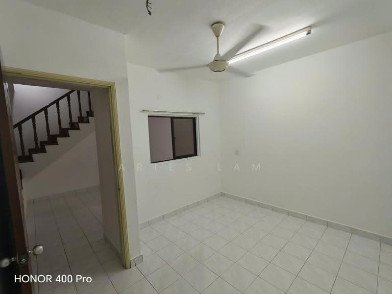 Rumah Teres 1.5-Tingkat untuk Disewa di Bandar Baru Uda (Tampoi) - Aries Lam - PropertyGuru.com.my