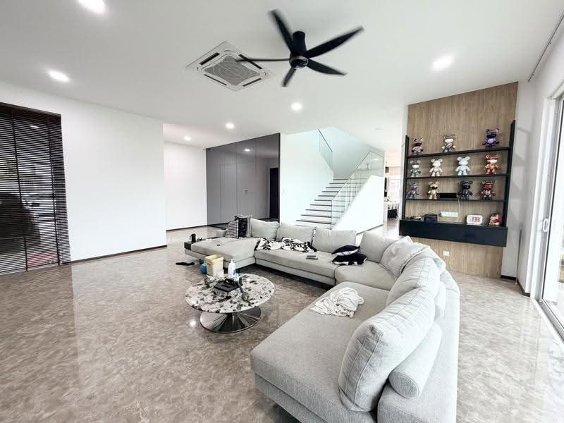 Bungalow House for Sale in Taman Desa Budiman (Bandar Sungai Long) - ChaoLim . - Living Room - PropertyGuru.com.my