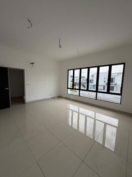Semi-Detached House for Sale in Taman JP Perdana (Johor Bahru) - Kenneth Tan - Living Room - PropertyGuru.com.my