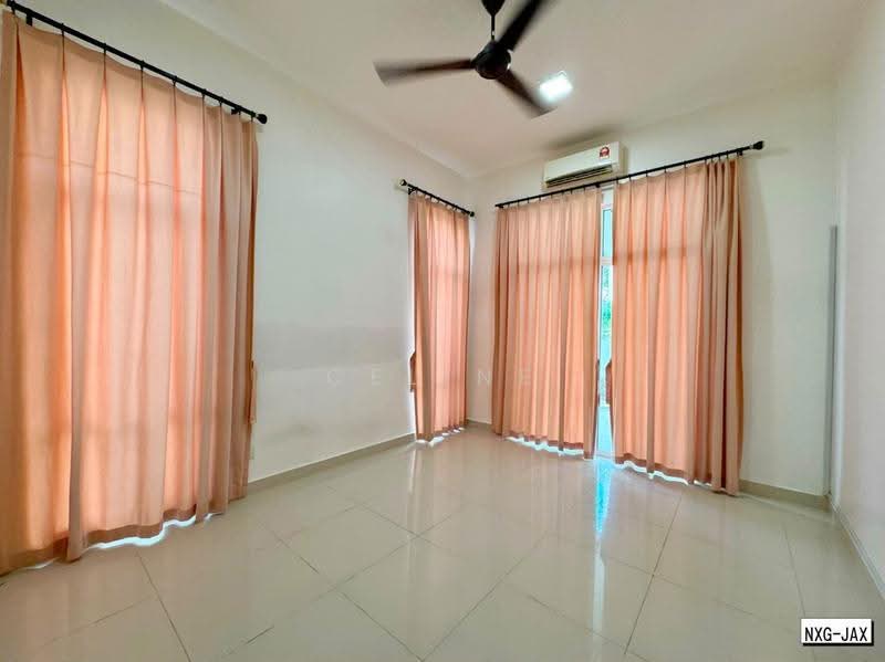 Rumah Berkembar untuk Disewa di Setia Eco Park (Setia Alam) - Celine Khoo - Living Room - PropertyGuru.com.my