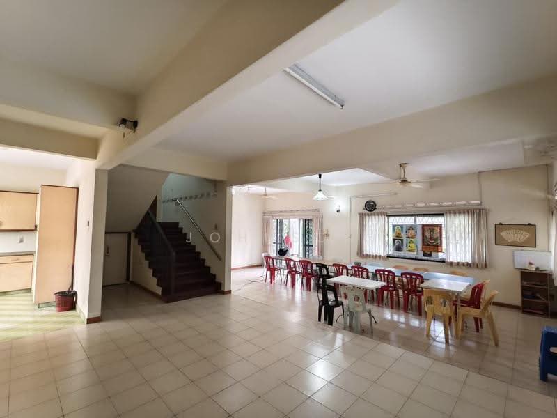 Semi-Detached House for Rent in Taman Stulang Laut (Johor Bahru) - Johnson Chong - PropertyGuru.com.my