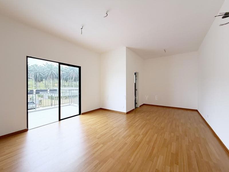 Cluster House for Sale in Eco Spring (Johor Bahru) - Lywen Thye - Living Room - PropertyGuru.com.my