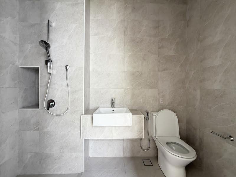 Cluster House for Sale in Eco Spring (Johor Bahru) - Lywen Thye - Bathroom - PropertyGuru.com.my