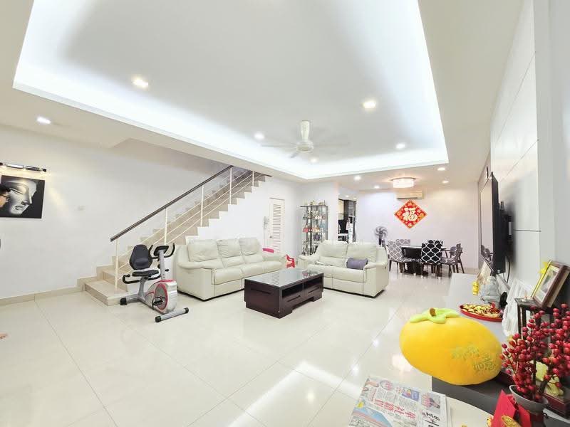 3-storey Terraced House for Sale in Taman Setapak (Setapak) - Reni Lim - Living Room - PropertyGuru.com.my