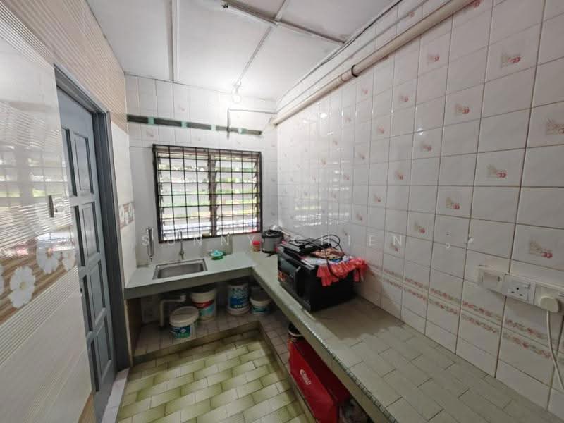 2-storey Terraced House for Sale in Petaling Jaya (Selangor) - Sunny Chien - Kitchen - PropertyGuru.com.my