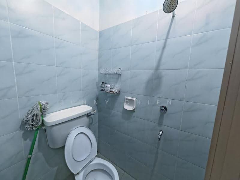 2-storey Terraced House for Sale in Petaling Jaya (Selangor) - Sunny Chien - Bathroom - PropertyGuru.com.my