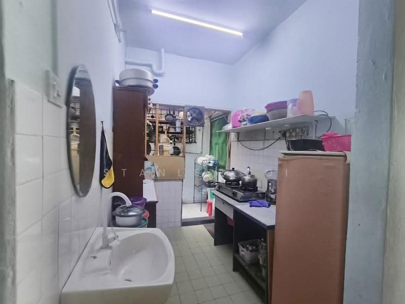 Apartment for Sale at Taman Pandan Perdana - Stanley Ooi - Kitchen - PropertyGuru.com.my