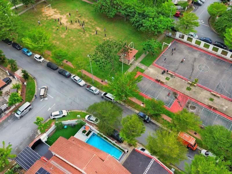 2-storey Terraced House for Sale in Bandar Nusaputra (Puchong) - Azli Ibrahim - Exterior - PropertyGuru.com.my