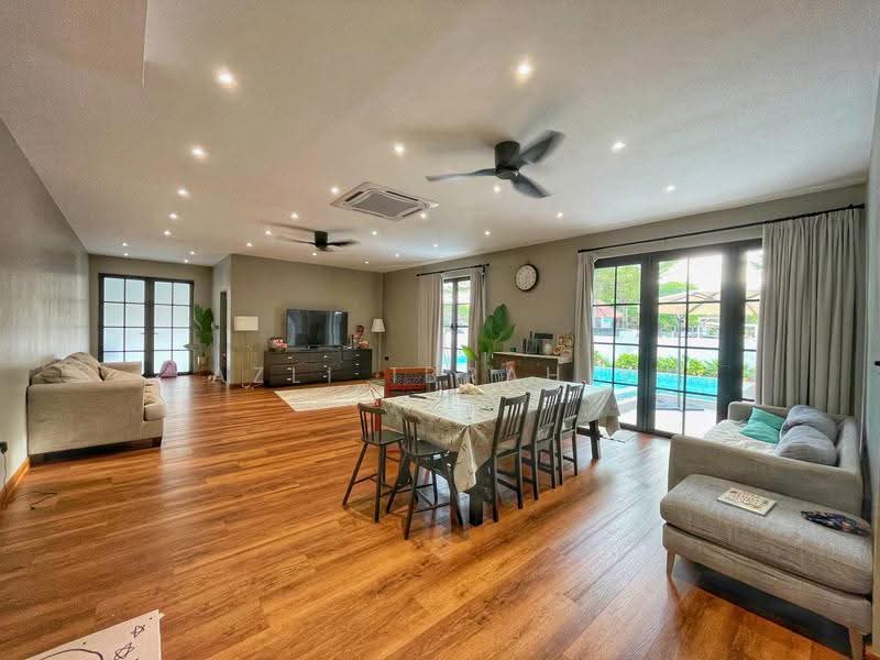 2-storey Terraced House for Sale in Bandar Nusaputra (Puchong) - Azli Ibrahim - Living Room - PropertyGuru.com.my