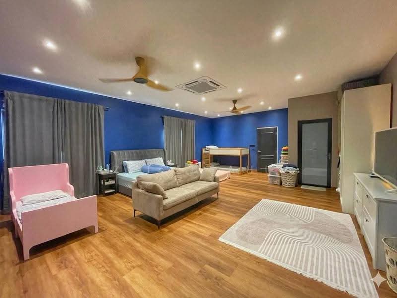 2-storey Terraced House for Sale in Bandar Nusaputra (Puchong) - Azli Ibrahim - Bedroom - PropertyGuru.com.my