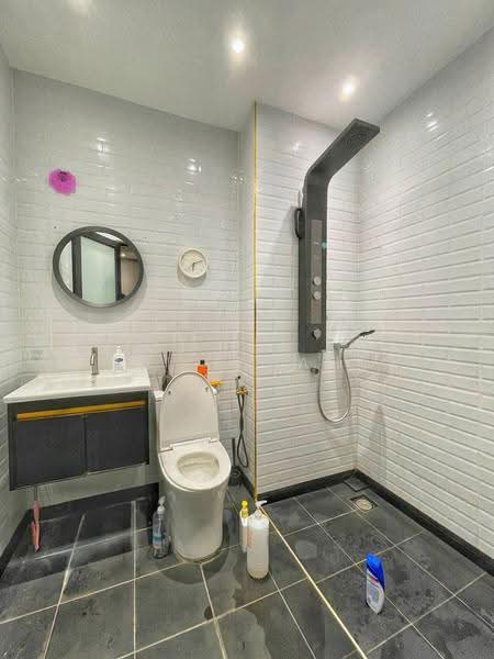 2-storey Terraced House for Sale in Bandar Nusaputra (Puchong) - Azli Ibrahim - Bathroom - PropertyGuru.com.my