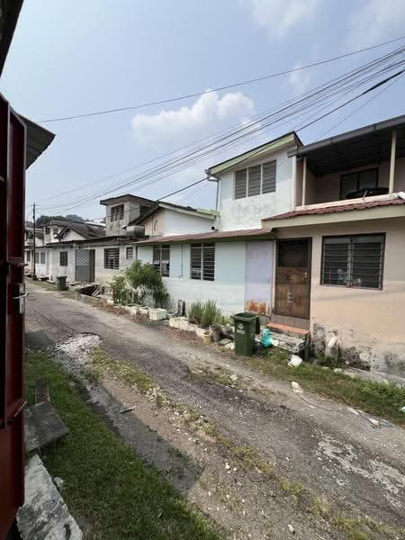 Rumah Teres 1-Tingkat untuk Disewa di Taman Wing Onn (Ipoh) - Daniel Chee - Exterior - PropertyGuru.com.my