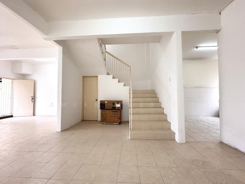 2-storey Terraced House for Rent in Klang (Selangor) - Ameer Mujahid - Interior - PropertyGuru.com.my