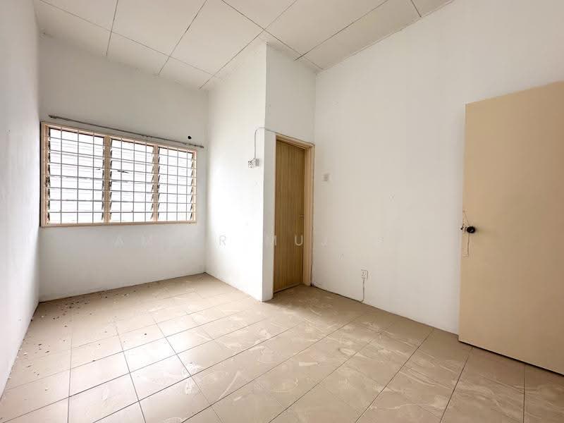 2-storey Terraced House for Rent in Klang (Selangor) - Ameer Mujahid - Interior - PropertyGuru.com.my