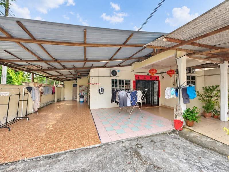 Rumah Teres 1-Tingkat untuk Dijual di Kelapa Sawit (Kulai) - Serene Teh - Exterior - PropertyGuru.com.my