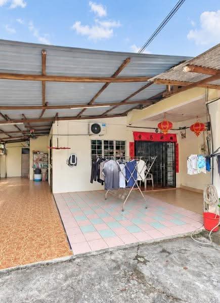Rumah Teres 1-Tingkat untuk Dijual di Kelapa Sawit (Kulai) - Serene Teh - Exterior - PropertyGuru.com.my