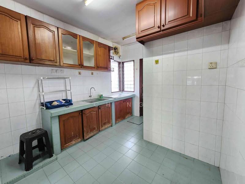 1-storey Terraced House for Sale in Bandar Sri Damansara (Selangor) - CH Ng - Kitchen - PropertyGuru.com.my