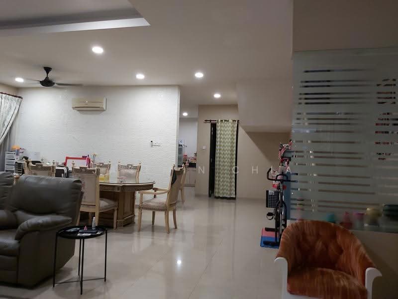 Rumah Berkembar untuk Dijual di Laman Residen Kipark Sri Utara (Batu Caves) - Jasemin Chia - Living Room - PropertyGuru.com.my
