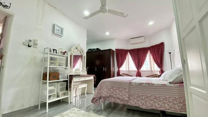 2-storey Terraced House for Sale in Taman Jasmin (Kajang) - Celestine Ting - Bedroom - PropertyGuru.com.my