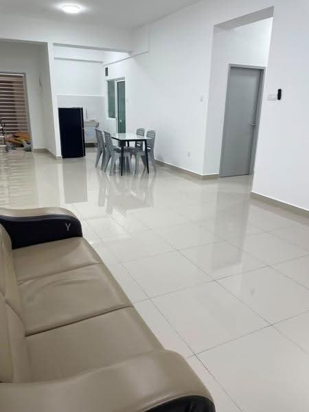Kondominium untuk Disewa di The Paradigm Suites - Yvonne Lee - Living Room - PropertyGuru.com.my