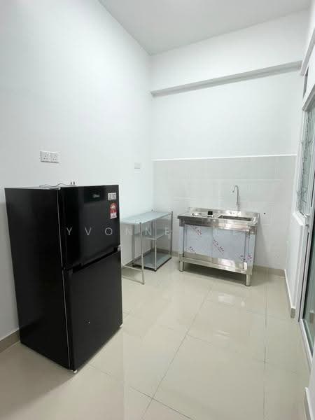 Kondominium untuk Disewa di The Paradigm Suites - Yvonne Lee - Kitchen - PropertyGuru.com.my