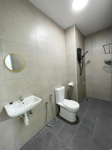 Kondominium untuk Disewa di The Paradigm Suites - Yvonne Lee - Bathroom - PropertyGuru.com.my
