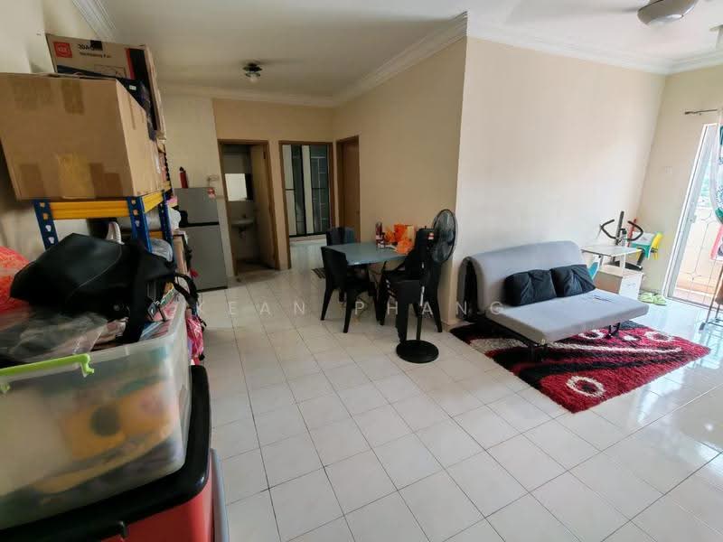 Apartment for Rent at Vista Pinggiran Apartment - Kean Phang - Living Room - PropertyGuru.com.my