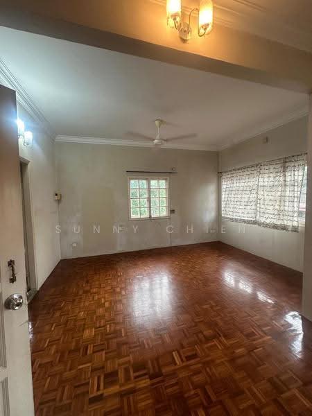 Semi-Detached House for Sale in Petaling Jaya (Selangor) - Sunny Chien - Living Room - PropertyGuru.com.my