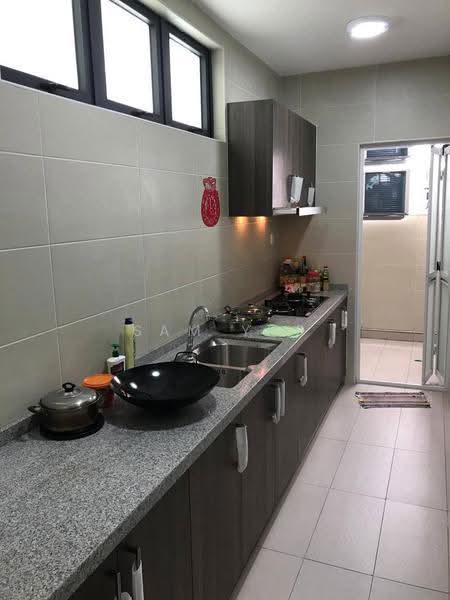 Service Residence for Rent at D'Secret Garden (Pangsapuri Kempas Indah) - Sam Yap - Kitchen - PropertyGuru.com.my