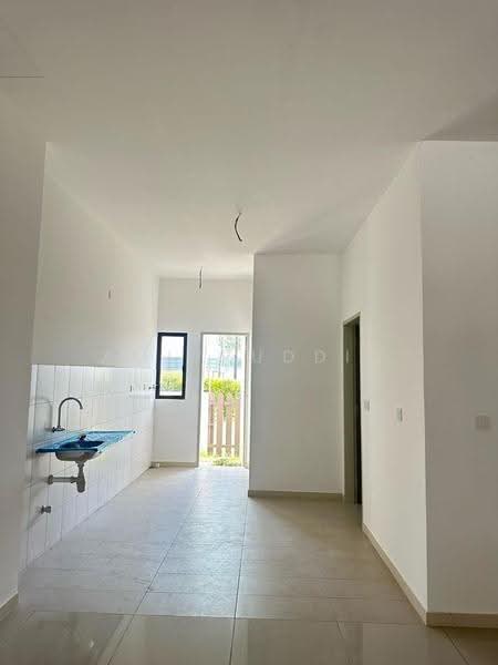Rumah Teres 2-Tingkat untuk Dijual di Sepang (Selangor) - Amirruddin . - Kitchen - PropertyGuru.com.my
