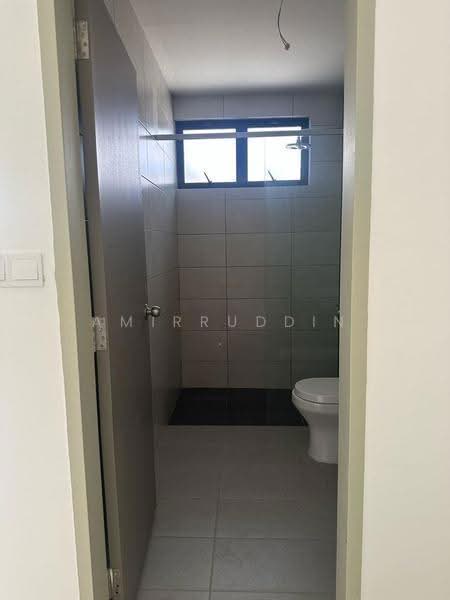 Rumah Teres 2-Tingkat untuk Dijual di Sepang (Selangor) - Amirruddin . - Bathroom - PropertyGuru.com.my