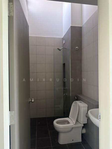 Rumah Teres 2-Tingkat untuk Dijual di Sepang (Selangor) - Amirruddin . - Bathroom - PropertyGuru.com.my