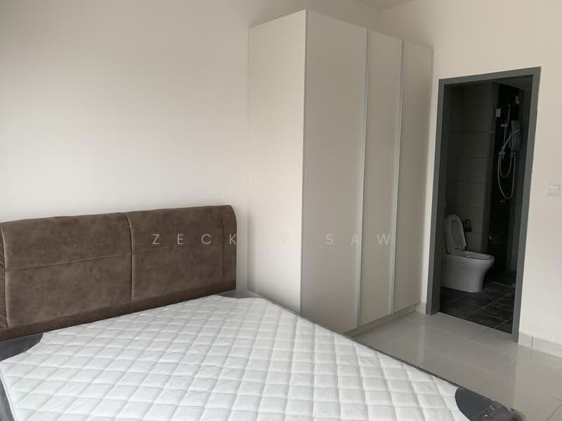Kediaman Servis untuk Disewa di E'Island Lake Haven - Zeckry Saw - Bedroom - PropertyGuru.com.my