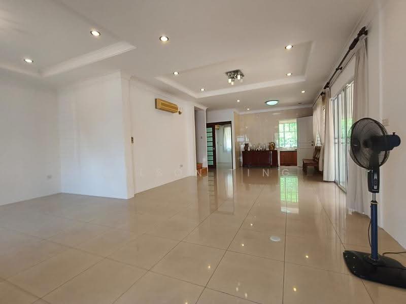 Semi-Detached House for Sale in Batu Lintang (Kuching) - Wilson Ting - Living Room - PropertyGuru.com.my