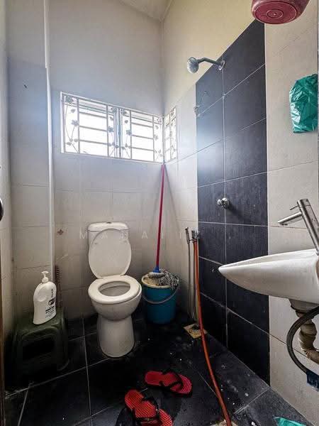 Semi-Detached House for Sale in Telok Panglima Garang (Selangor) - Mahafiz . - PropertyGuru.com.my
