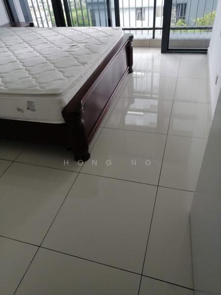 Kediaman Servis untuk Dijual di Setia City Residences - Hong Ng - Bedroom - PropertyGuru.com.my