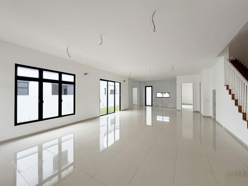 Rumah Kluster untuk Dijual di Taman Ekoflora (Johor Bahru) - Tammy Chin - Living Room - PropertyGuru.com.my
