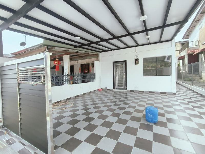 Rumah Teres 2-Tingkat untuk Dijual di plentong baru (Plentong) - Amber Hew - PropertyGuru.com.my