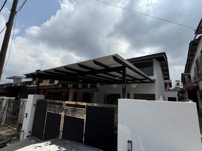 Rumah Teres 2-Tingkat untuk Dijual di plentong baru (Plentong) - Amber Hew - Exterior - PropertyGuru.com.my