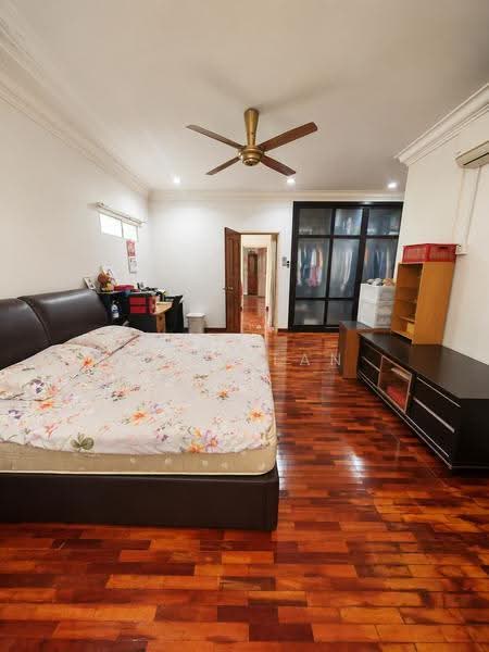 Rumah Teres 2-Tingkat untuk Dijual di Taman Megah Kepong (Kepong) - Suki Tan - Bedroom - PropertyGuru.com.my