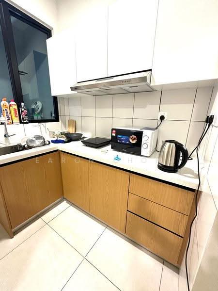 Service Residence for Rent at Majestic Maxim - Earon Chong - Kitchen - PropertyGuru.com.my