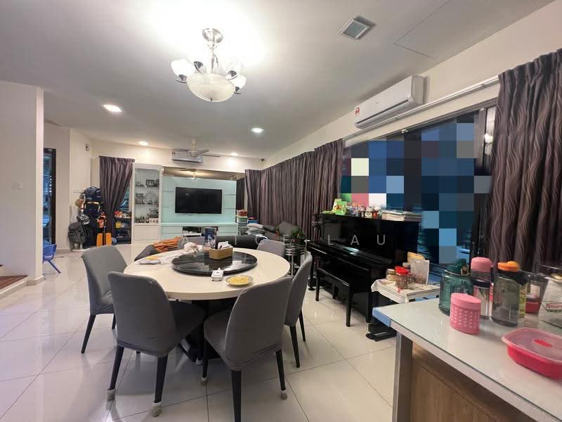 Semi-Detached House for Sale in Jade Hills (Kajang) - Janice Lau - Living Room - PropertyGuru.com.my